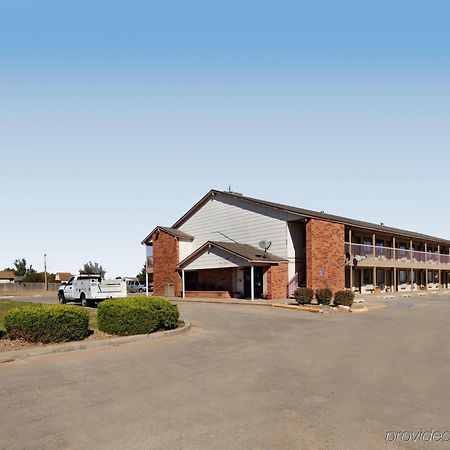 Americas Best Value Inn Garden City Exterior photo